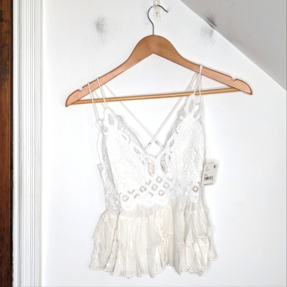 FREE PEOPLE Adella Cami Flowy Lace White NEW Size XS Cottage core